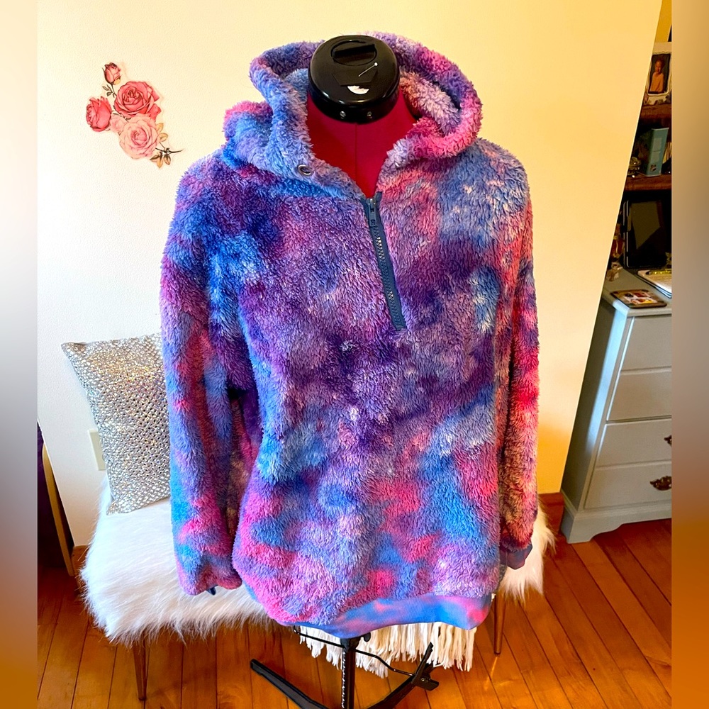 Tie dye pull over - Picture 2 of 6